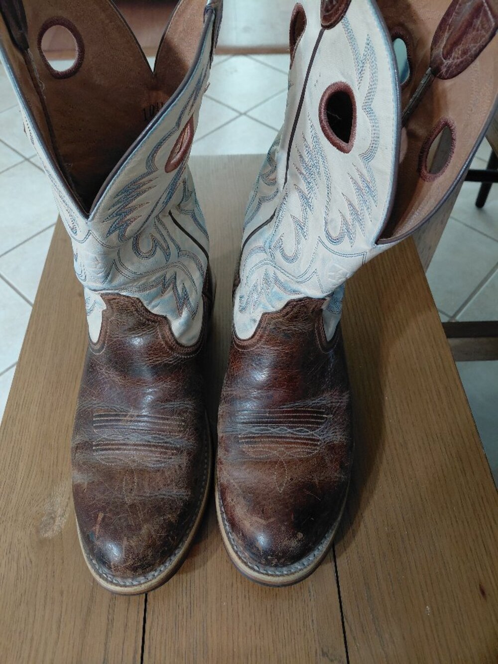 Ariat Mens Roughneck Brown Leather Cowboy Western Boots 10.5 Flaw